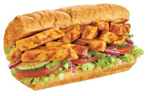 Restaurant SUBWAY Restaurant SUBWAY